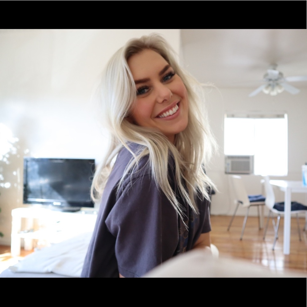 Meet your Posher, Sanna